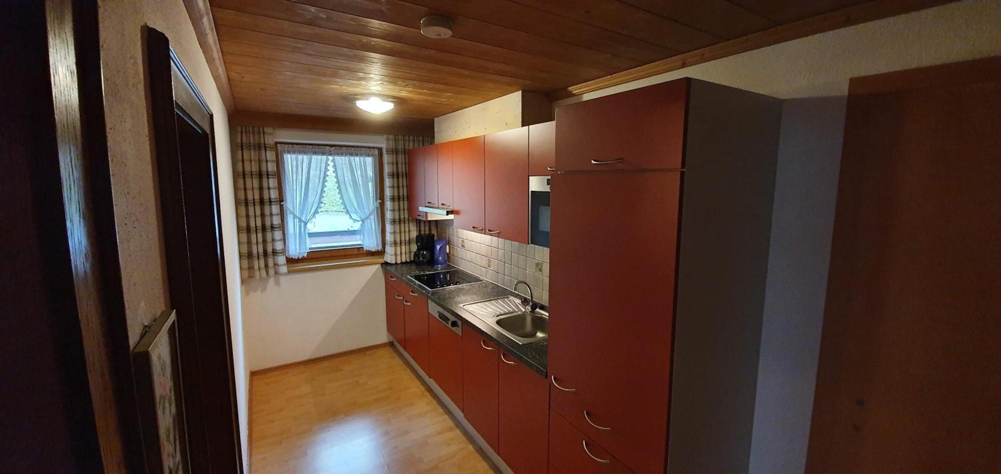 Pension Appartements Via Claudia Lermoos Habitación foto